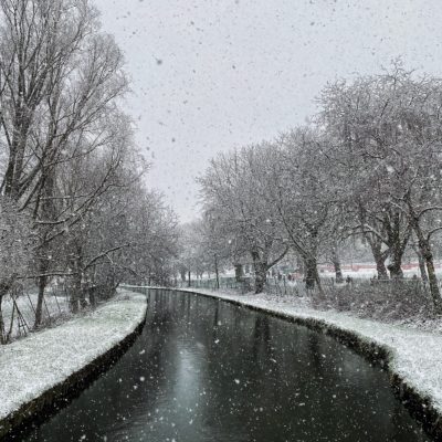 London turns into a winter wonderland